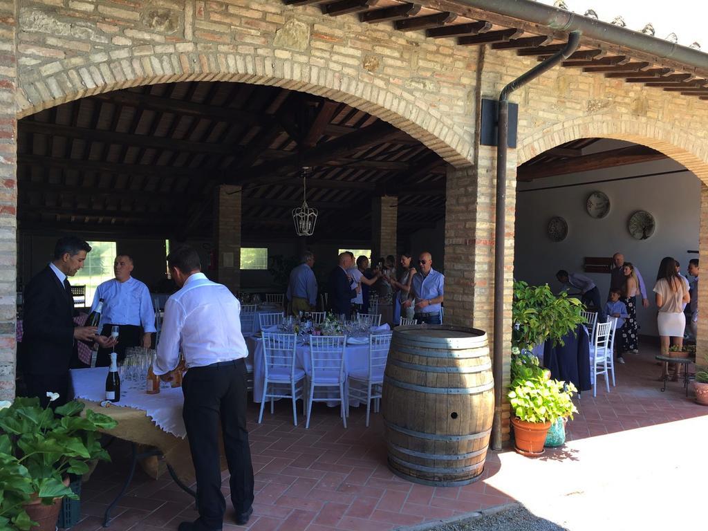 Podere Schioppello Casale Con Appartamenti Privati Cibottola Exterior foto